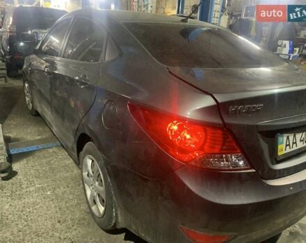 Серый Хендай Акцент, объемом двигателя 1.4 л и пробегом 157 тыс. км за 4777 $, фото 1 на Automoto.ua