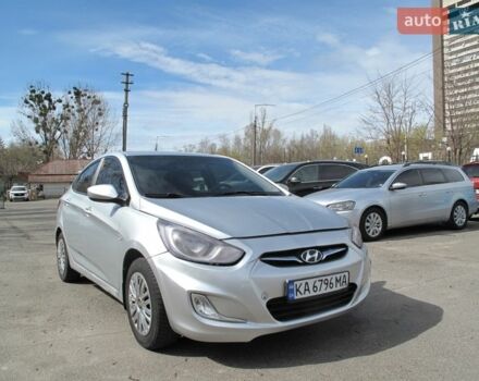 Серый Хендай Акцент, объемом двигателя 1.4 л и пробегом 254 тыс. км за 5600 $, фото 1 на Automoto.ua
