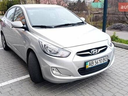 Серый Хендай Акцент, объемом двигателя 1.6 л и пробегом 152 тыс. км за 7300 $, фото 1 на Automoto.ua