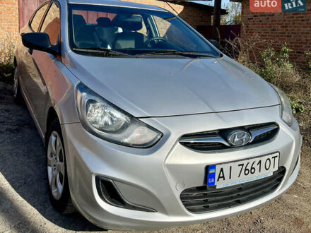 Сірий Хендай Акцент, об'ємом двигуна 1.4 л та пробігом 251 тис. км за 6200 $, фото 1 на Automoto.ua