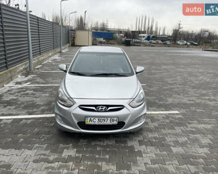 Сірий Хендай Акцент, об'ємом двигуна 1.4 л та пробігом 117 тис. км за 6650 $, фото 1 на Automoto.ua