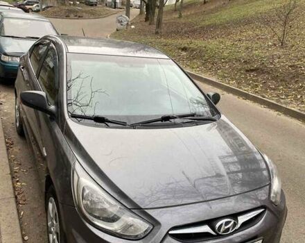 Сірий Хендай Акцент, об'ємом двигуна 1.4 л та пробігом 105 тис. км за 7200 $, фото 1 на Automoto.ua