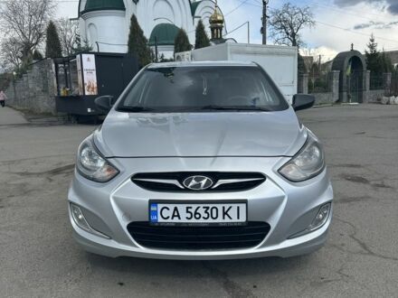 Хендай Акцент 2013 в Корсунь-Шевченковском на Automoto.ua Серый Хендай Акцент, объемом двигателя 1.4 л и пробегом 132 тыс. км за 7000 $, фото 1 на Automoto.ua