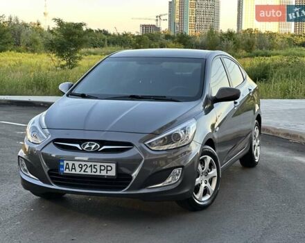 Сірий Хендай Акцент, об'ємом двигуна 1.4 л та пробігом 105 тис. км за 8400 $, фото 1 на Automoto.ua