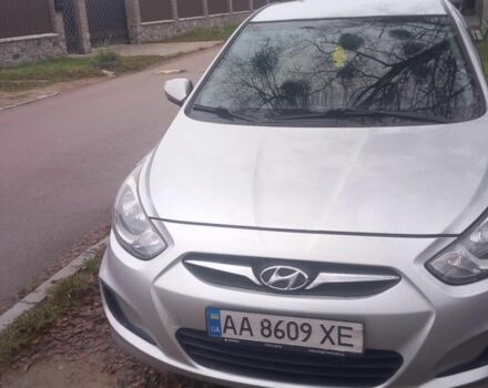 Серый Хендай Акцент, объемом двигателя 1.4 л и пробегом 275 тыс. км за 5800 $, фото 1 на Automoto.ua