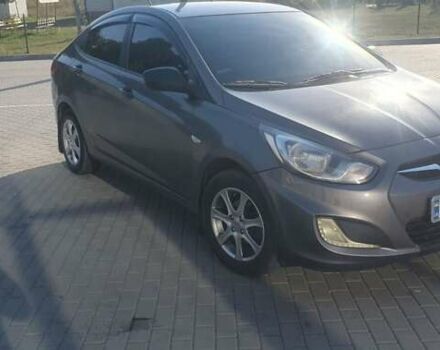 Сірий Хендай Акцент, об'ємом двигуна 1.4 л та пробігом 155 тис. км за 7500 $, фото 1 на Automoto.ua