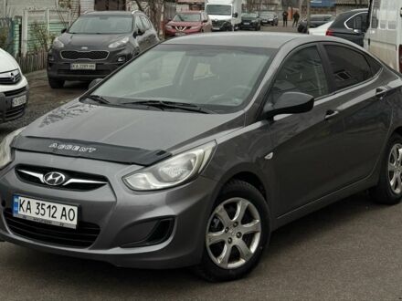 Серый Хендай Акцент, объемом двигателя 1.4 л и пробегом 191 тыс. км за 5450 $, фото 1 на Automoto.ua