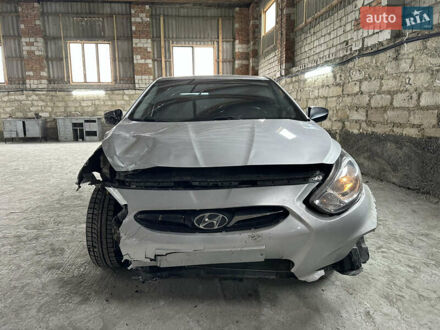 Хендай Акцент 2013 у Тульчине на Automoto.ua Сірий Хендай Акцент, об'ємом двигуна 1.4 л та пробігом 163 тис. км за 2777 $, фото 1 на Automoto.ua