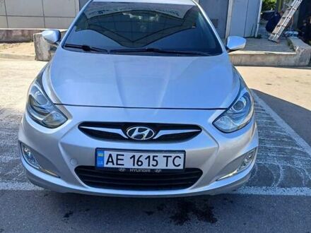 Сірий Хендай Акцент, об'ємом двигуна 1.4 л та пробігом 213 тис. км за 6800 $, фото 1 на Automoto.ua