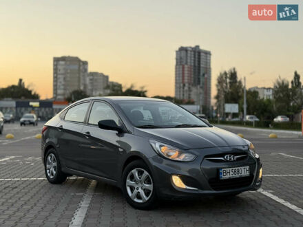 Хендай Акцент 2013 в Одессе на Automoto.ua Серый Хендай Акцент, объемом двигателя 1.4 л и пробегом 190 тыс. км за 6900 $, фото 1 на Automoto.ua