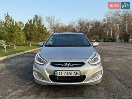 Серый Хендай Акцент, объемом двигателя 1.4 л и пробегом 141 тыс. км за 6900 $, фото 1 на Automoto.ua