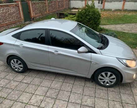 Серый Хендай Акцент, объемом двигателя 1.4 л и пробегом 162 тыс. км за 8800 $, фото 1 на Automoto.ua