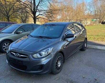 Сірий Хендай Акцент, об'ємом двигуна 1.4 л та пробігом 152 тис. км за 7700 $, фото 1 на Automoto.ua