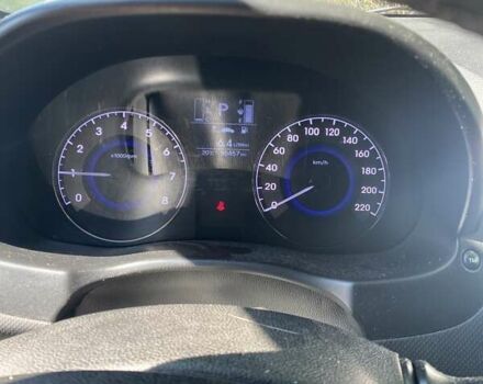 Сірий Хендай Акцент, об'ємом двигуна 1.59 л та пробігом 98 тис. км за 9999 $, фото 1 на Automoto.ua