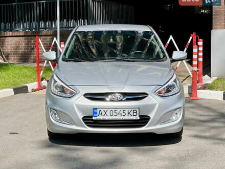 Хендай Акцент 2016 в Харькове на Automoto.ua Серый Хендай Акцент, объемом двигателя 1.4 л и пробегом 153 тыс. км за 8250 $, фото 1 на Automoto.ua