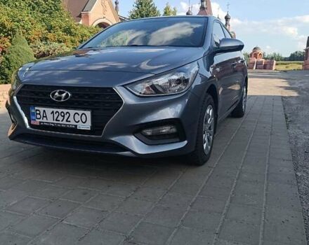 Серый Хендай Акцент, объемом двигателя 1.37 л и пробегом 36 тыс. км за 11500 $, фото 1 на Automoto.ua