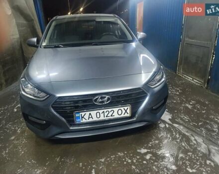 Серый Хендай Акцент, объемом двигателя 1.4 л и пробегом 140 тыс. км за 13800 $, фото 1 на Automoto.ua