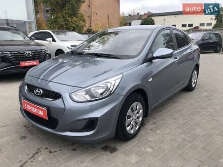 Хендай Акцент 2018 в Полтаве на Automoto.ua Серый Хендай Акцент, объемом двигателя 1.37 л и пробегом 30 тыс. км за 12700 $, фото 1 на Automoto.ua