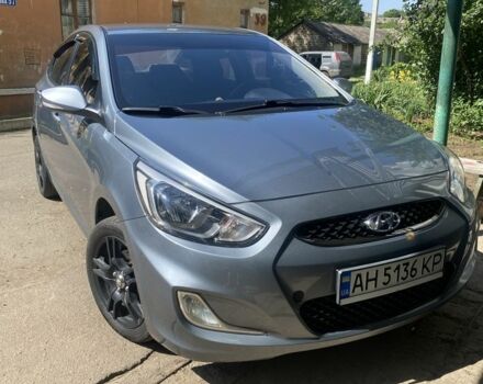 Сірий Хендай Акцент, об'ємом двигуна 1.4 л та пробігом 98 тис. км за 10000 $, фото 1 на Automoto.ua