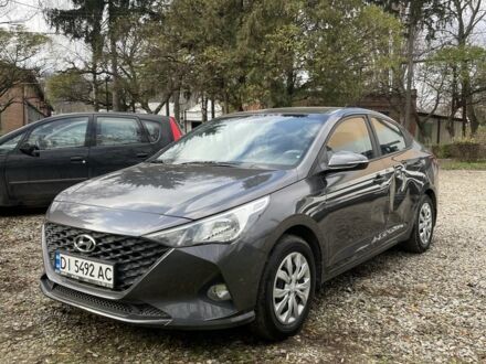 Серый Хендай Акцент, объемом двигателя 1.4 л и пробегом 52 тыс. км за 11400 $, фото 1 на Automoto.ua