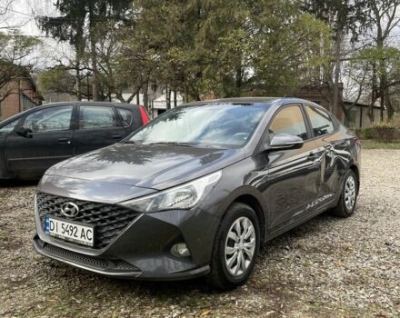 Серый Хендай Акцент, объемом двигателя 1.4 л и пробегом 52 тыс. км за 11400 $, фото 1 на Automoto.ua