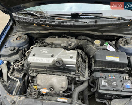 Синий Хендай Акцент, объемом двигателя 1.4 л и пробегом 160 тыс. км за 4400 $, фото 25 на Automoto.ua