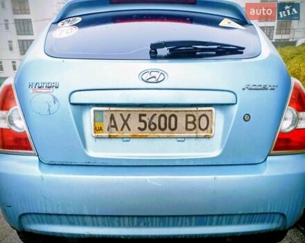 Синий Хендай Акцент, объемом двигателя 1.6 л и пробегом 230 тыс. км за 4000 $, фото 8 на Automoto.ua