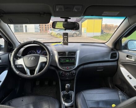 Синий Хендай Акцент, объемом двигателя 1.4 л и пробегом 220 тыс. км за 6700 $, фото 8 на Automoto.ua