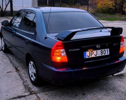 Синий Хендай Акцент, объемом двигателя 1.5 л и пробегом 154 тыс. км за 2100 $, фото 8 на Automoto.ua