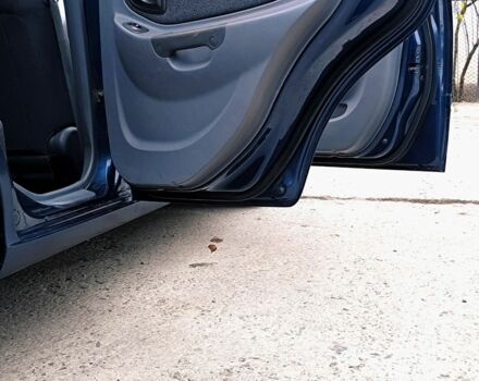 Синий Хендай Акцент, объемом двигателя 1.5 л и пробегом 154 тыс. км за 2100 $, фото 10 на Automoto.ua