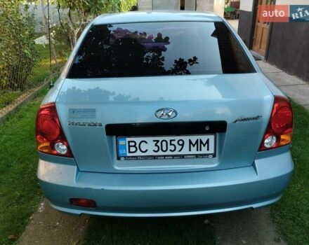 Синий Хендай Акцент, объемом двигателя 1.5 л и пробегом 203 тыс. км за 3500 $, фото 2 на Automoto.ua