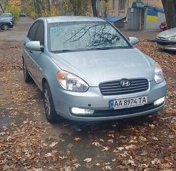 Синий Хендай Акцент, объемом двигателя 1.4 л и пробегом 113 тыс. км за 4800 $, фото 3 на Automoto.ua