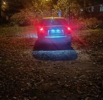 Синий Хендай Акцент, объемом двигателя 1.4 л и пробегом 113 тыс. км за 4800 $, фото 11 на Automoto.ua