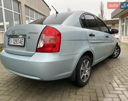Синий Хендай Акцент, объемом двигателя 1.4 л и пробегом 174 тыс. км за 5450 $, фото 8 на Automoto.ua