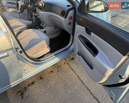 Синий Хендай Акцент, объемом двигателя 1.4 л и пробегом 125 тыс. км за 4700 $, фото 21 на Automoto.ua