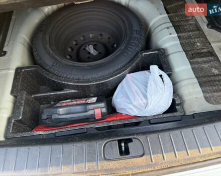 Синий Хендай Акцент, объемом двигателя 1.4 л и пробегом 125 тыс. км за 4700 $, фото 10 на Automoto.ua