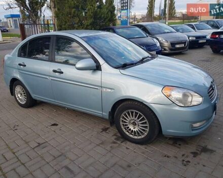 Синий Хендай Акцент, объемом двигателя 1.4 л и пробегом 220 тыс. км за 5200 $, фото 2 на Automoto.ua