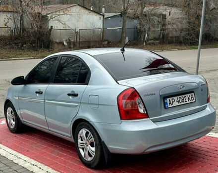 Синий Хендай Акцент, объемом двигателя 1.4 л и пробегом 161 тыс. км за 4800 $, фото 5 на Automoto.ua