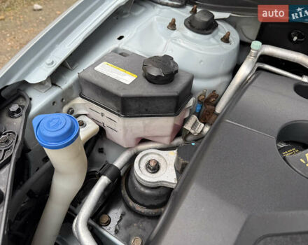Синій Хендай Акцент, об'ємом двигуна 1.49 л та пробігом 121 тис. км за 5300 $, фото 4 на Automoto.ua