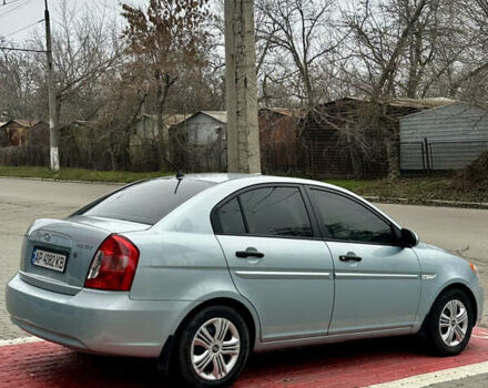 Синий Хендай Акцент, объемом двигателя 1.4 л и пробегом 161 тыс. км за 4800 $, фото 3 на Automoto.ua