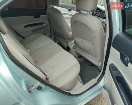 Синий Хендай Акцент, объемом двигателя 1.4 л и пробегом 300 тыс. км за 2800 $, фото 10 на Automoto.ua