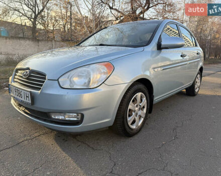 Синий Хендай Акцент, объемом двигателя 1.4 л и пробегом 125 тыс. км за 4700 $, фото 1 на Automoto.ua