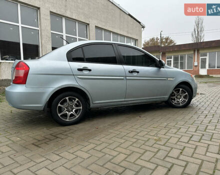 Синий Хендай Акцент, объемом двигателя 1.4 л и пробегом 174 тыс. км за 5450 $, фото 10 на Automoto.ua