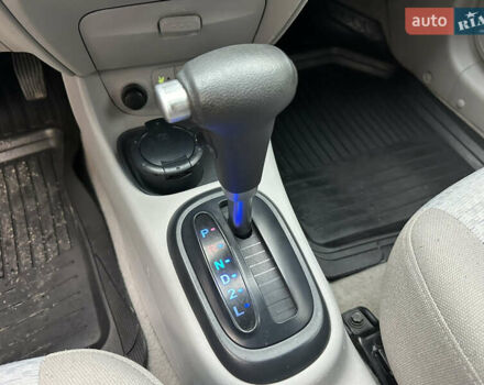 Синий Хендай Акцент, объемом двигателя 1.4 л и пробегом 174 тыс. км за 5450 $, фото 22 на Automoto.ua