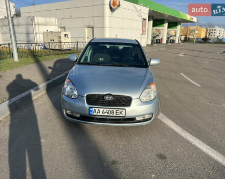 Синій Хендай Акцент, об'ємом двигуна 1.6 л та пробігом 240 тис. км за 5399 $, фото 2 на Automoto.ua