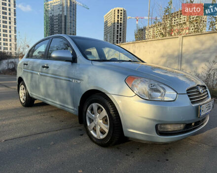 Синий Хендай Акцент, объемом двигателя 1.4 л и пробегом 125 тыс. км за 4700 $, фото 3 на Automoto.ua