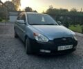 Синий Хендай Акцент, объемом двигателя 1.4 л и пробегом 300 тыс. км за 3400 $, фото 1 на Automoto.ua