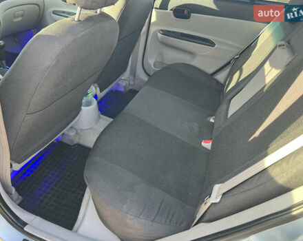 Синій Хендай Акцент, об'ємом двигуна 1.6 л та пробігом 240 тис. км за 5399 $, фото 10 на Automoto.ua