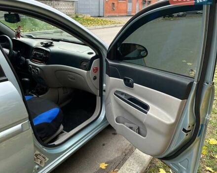 Хендай Акцент 2007 в Киеве на Automoto.ua Синий Хендай Акцент, объемом двигателя 1.4 л и пробегом 243 тыс. км за 4999 $, фото 9 на Automoto.ua