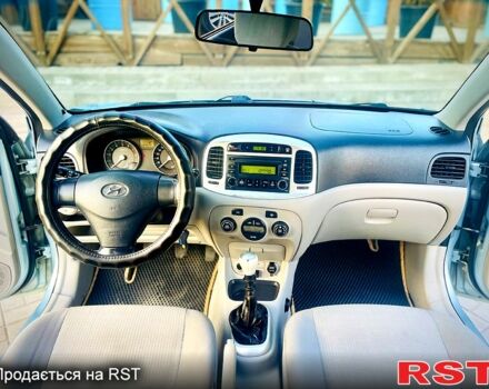 Хендай Акцент 2007 в Кривом Роге на Automoto.ua Синий Хендай Акцент, объемом двигателя 1.6 л и пробегом 190 тыс. км за 4350 $, фото 11 на Automoto.ua